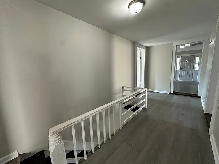 213 E Gale St — Photo 17