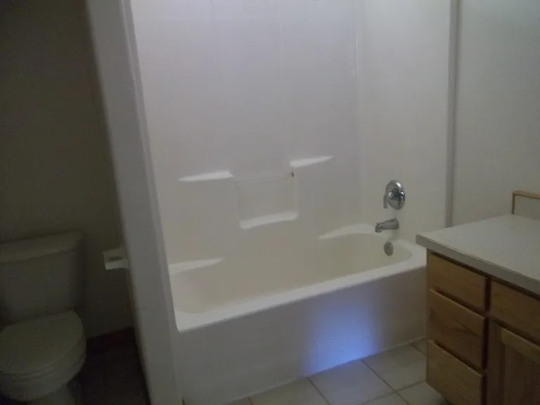 1760 NE Lotus Dr #1-2 — Photo 13
