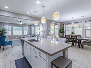 1944 W Yellowstone Way, Chandler, AZ 85248