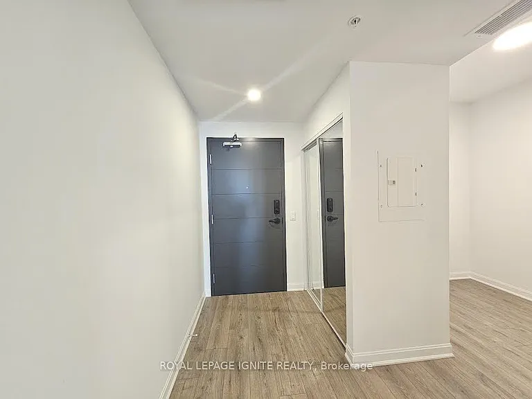 223 Princess St #529 — Photo 3