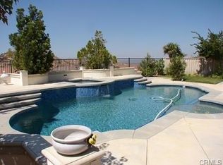 31864 Willow Wood Ct, Lake Elsinore, CA 92532