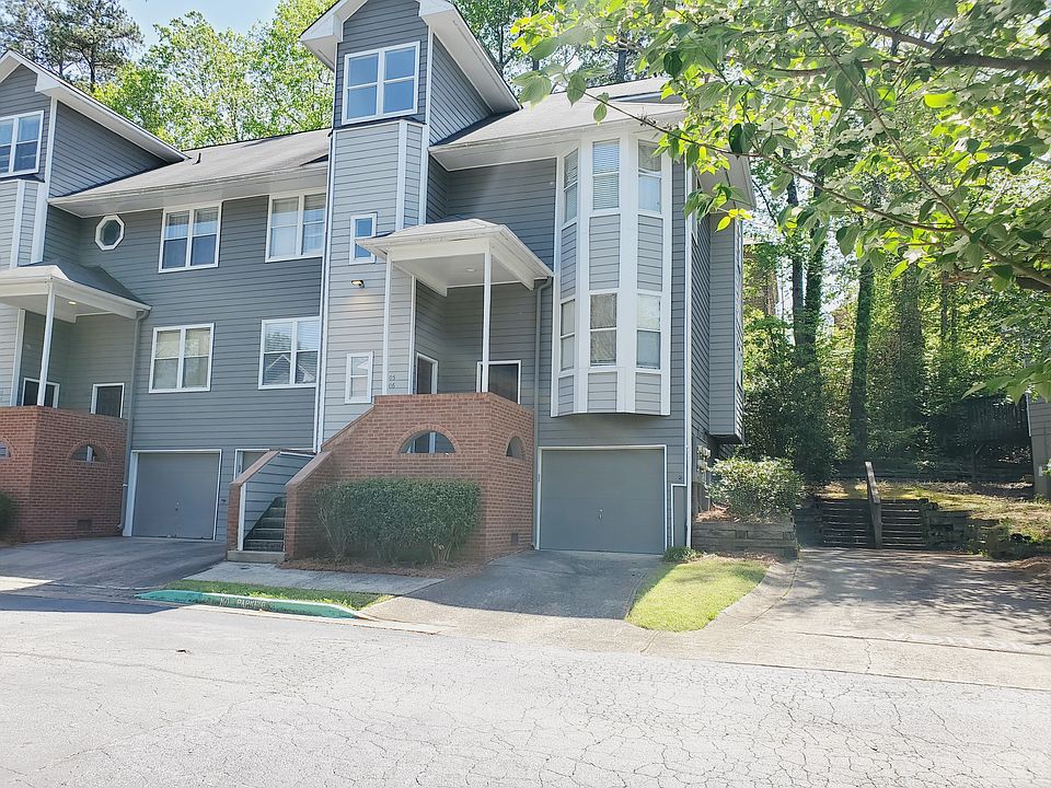 1st image of 305 Ivy Green Ln