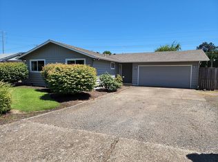 589 Lindley Ln, Eugene, OR 97401