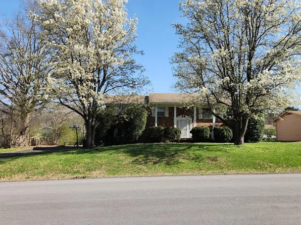 609 Spring Valley Ln, Chattanooga, TN 37415