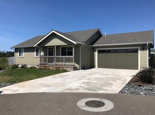 1940 Arbor Way, McKinleyville, CA 95519