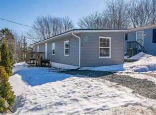 4 3rd St, Halifax, NS B3T1B1