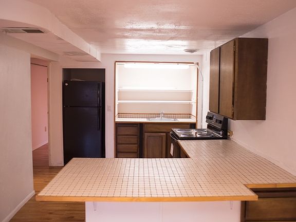 5th image of 7408 E Green Lake Dr N APT A