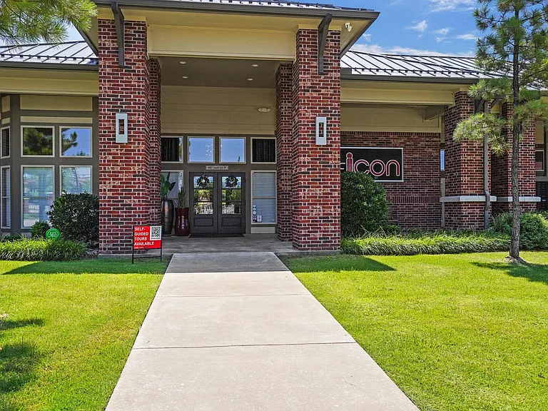 Icon at Broken Arrow Apartments — Photo 18