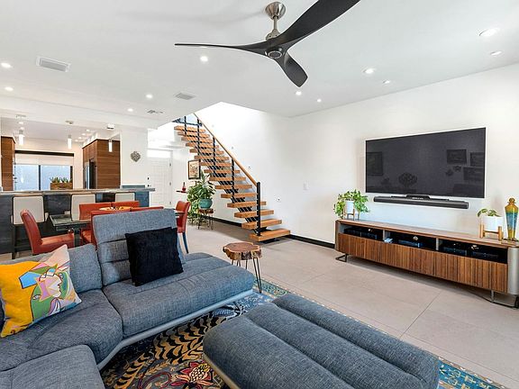 5th image of 3057 E Rose Ln