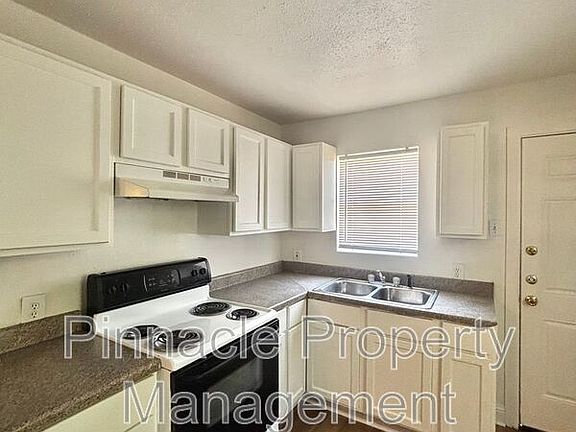 5th image of 309 N Howard St