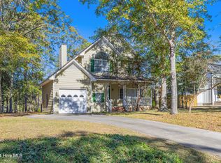2000 Bonner Bussells Dr SE, Southport, NC 28461