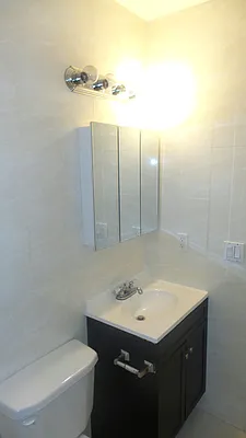 Rented by Metro Garden Realty NYC | media 17