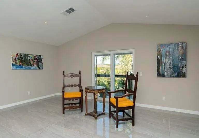 6088 De La Rosa Ln #1 — Photo 5