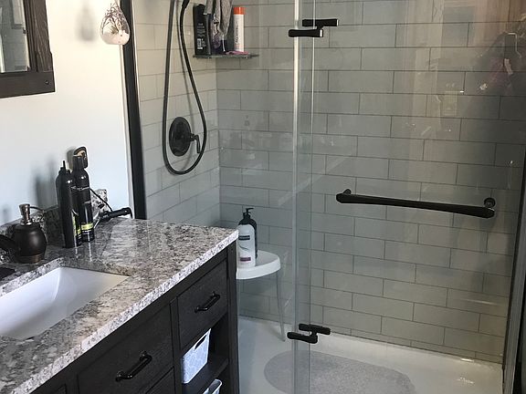 Bath remodeled in 2018