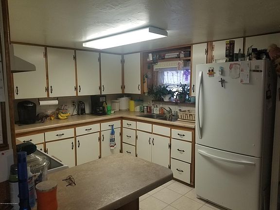 2nd image of 806 Womble Ave
