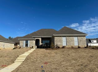 300 Chapel Crest Cv, Madison, MS 39110