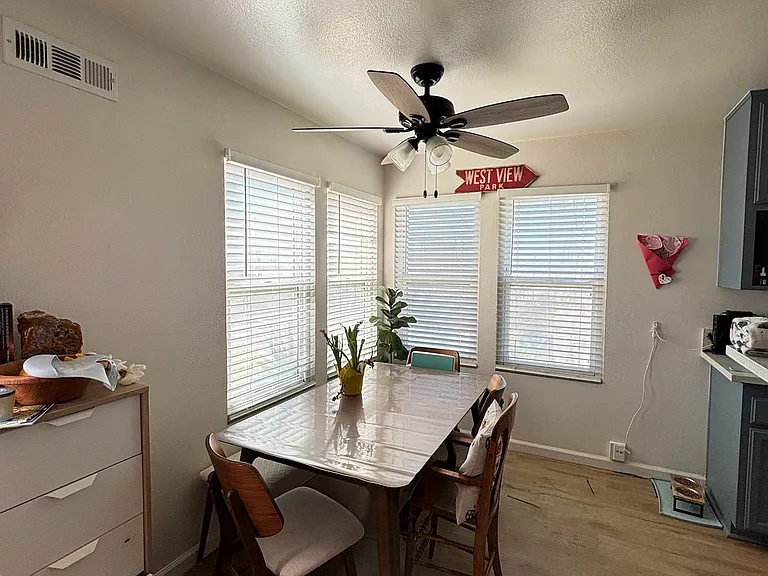 5627 Riley St — Photo 6