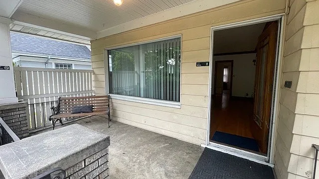 408 E Baldwin Ave — Photo 5