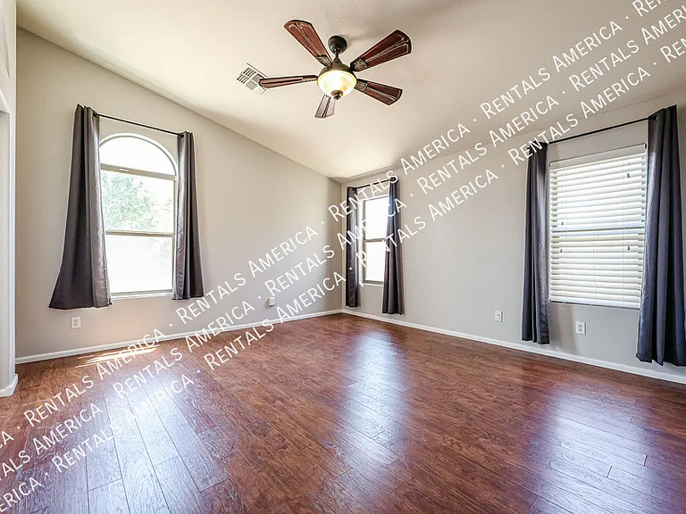 51 W Hereford Dr — Photo 20
