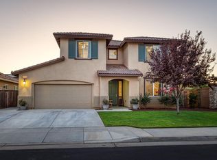 1606 Whiteash Ave, Clovis, CA