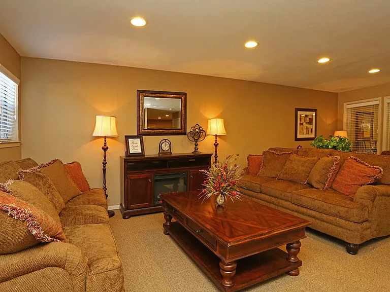 Dove Park Apartments — Photo 11