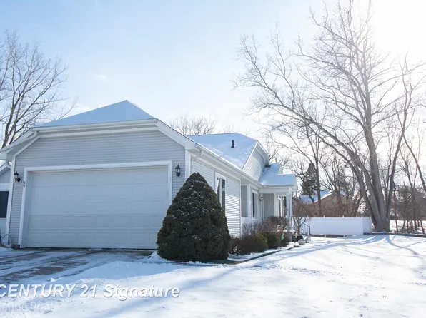 241 Aberdeen Ct, Flushing, MI 48433