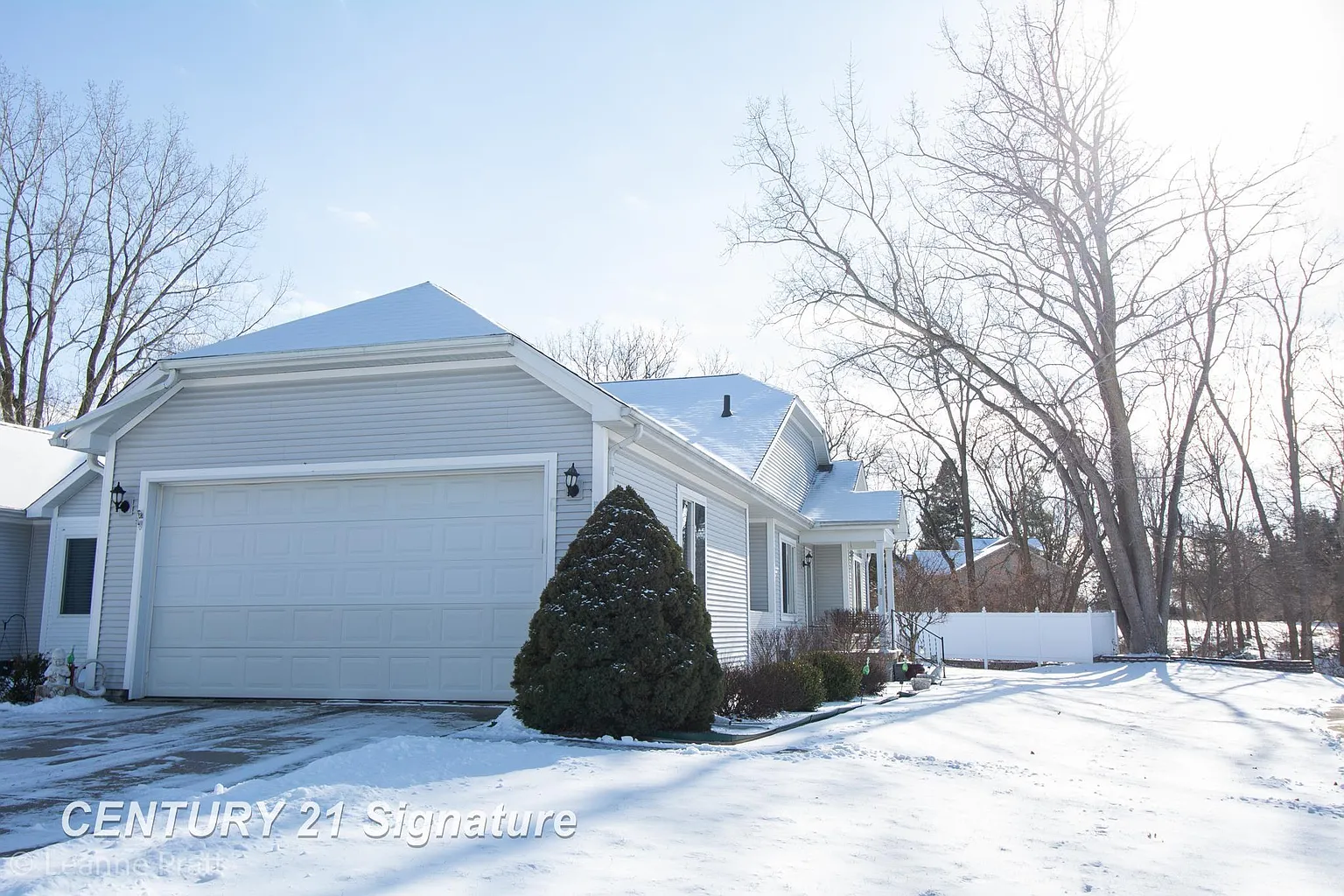 241 Aberdeen Ct photo 1