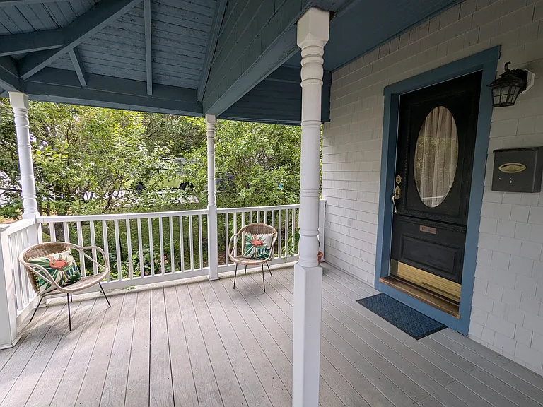 14 Highland Ave — Photo 44