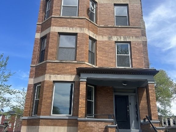 2nd image of 6601 S Langley Ave #2