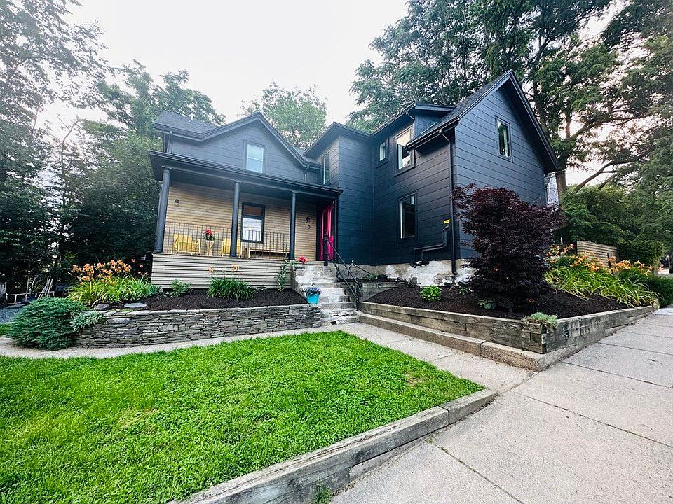 1st image of 12 Belmont Pl