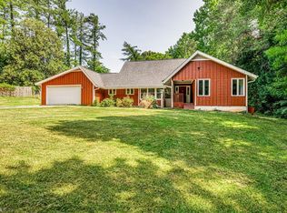 3753 Milhaven Rd, Winston Salem, NC 27106