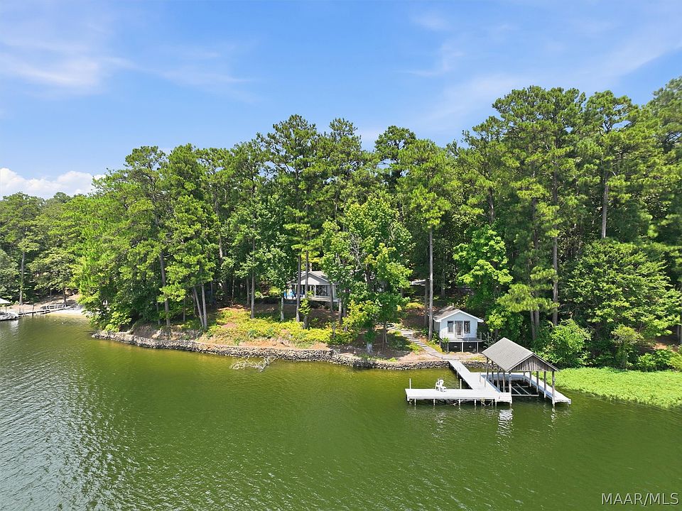 1st image of 978 Driftwood Rd