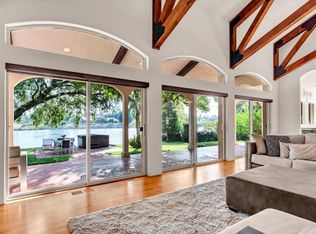 6681 Riverside Dr, Redding, CA 96001