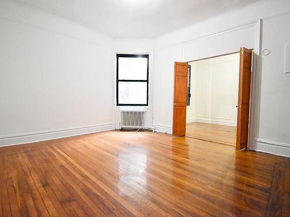 4th image of 45 Tiemann Pl APT 3f