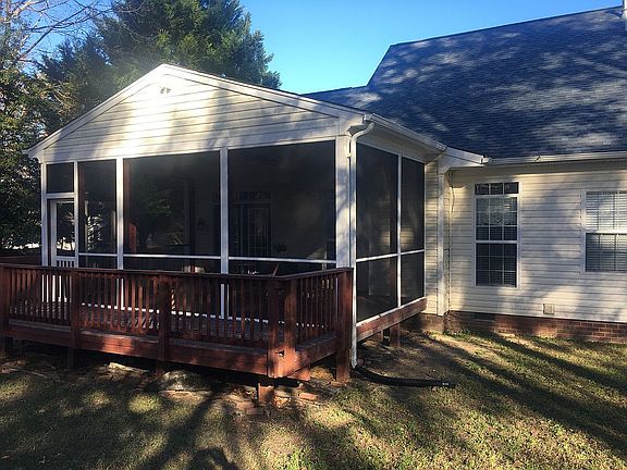 4th image of 2604 Trickling Brook Ct