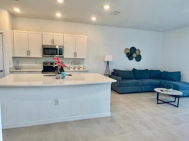 5715 Archipelago St — Photo 10
