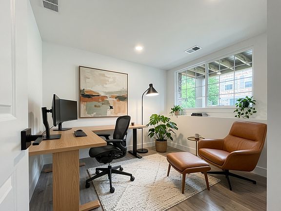 3rd image of 265 Regency Ct Unit C