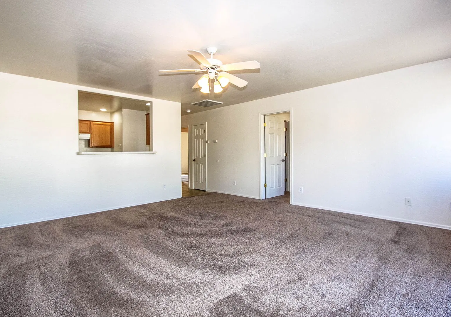 8324 E Lakeshore Drive — Photo 4