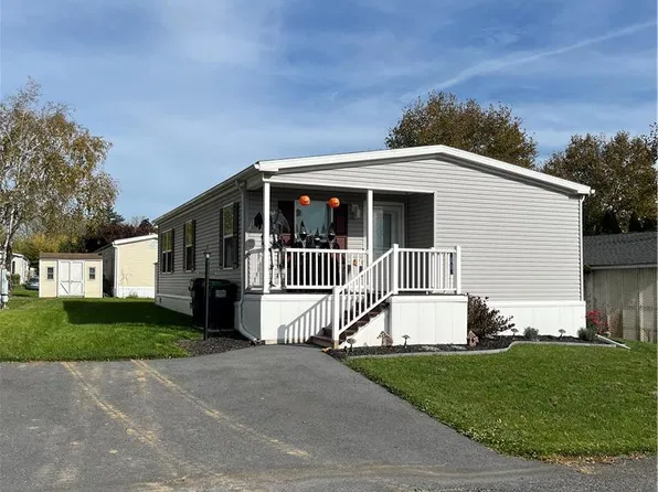 65 Wildbriar Ct N, Bath, PA 18014