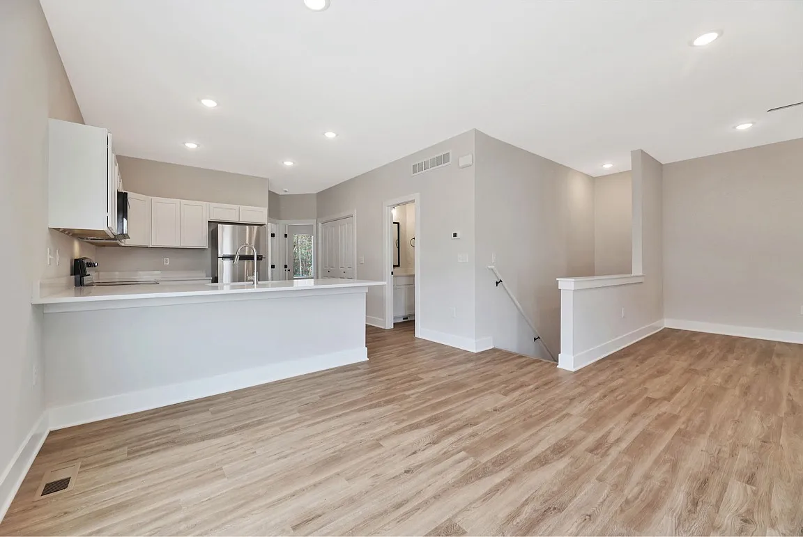 1116 North Joye Street - 1 — Photo 2
