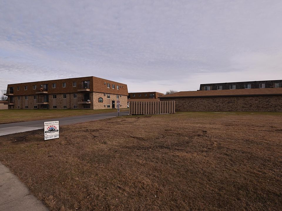 2nd image of 2815 S 17th St APT 301