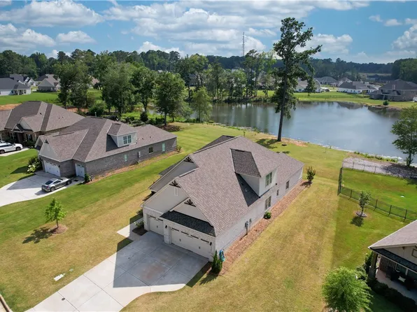 2178 Chapel Ln, Opelika, AL 36801