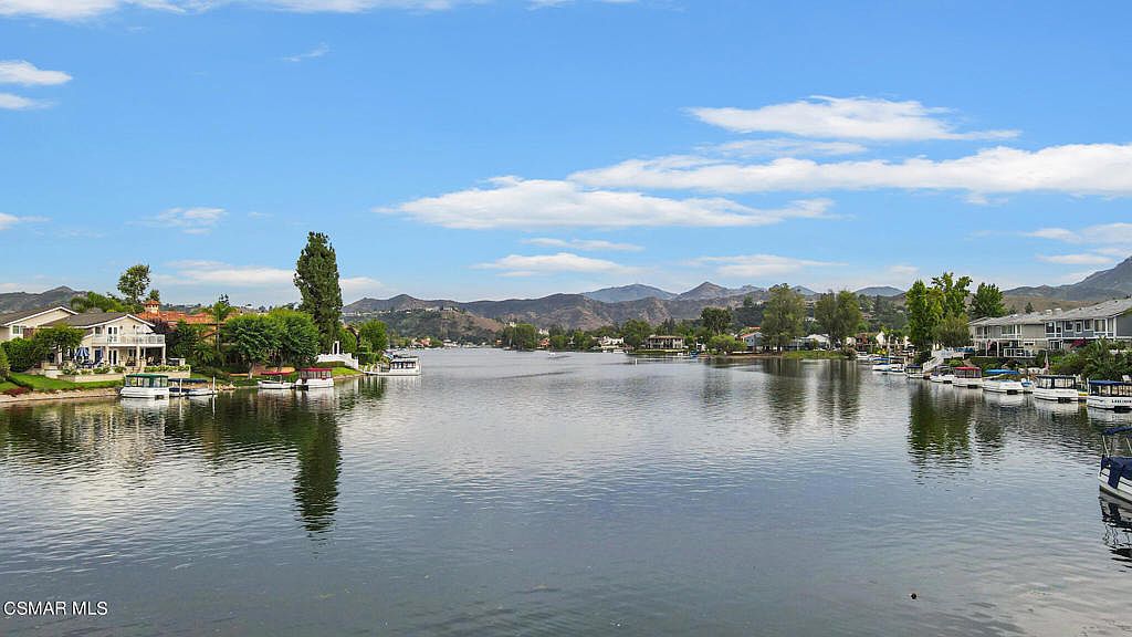 1224 S Westlake Blvd UNIT B, Westlake Village, CA 91361 MLS