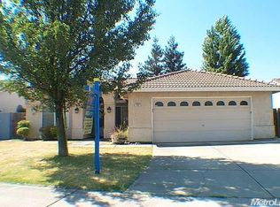 1437 E J St, Oakdale, CA 95361