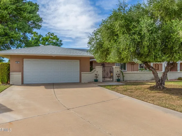 9885 W Spanish Moss Court, Sun City, AZ 85373