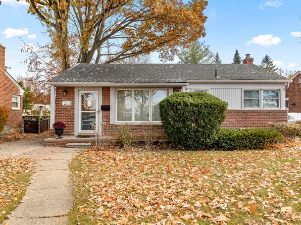 3131 Pelham Rd, Dearborn, MI 48124