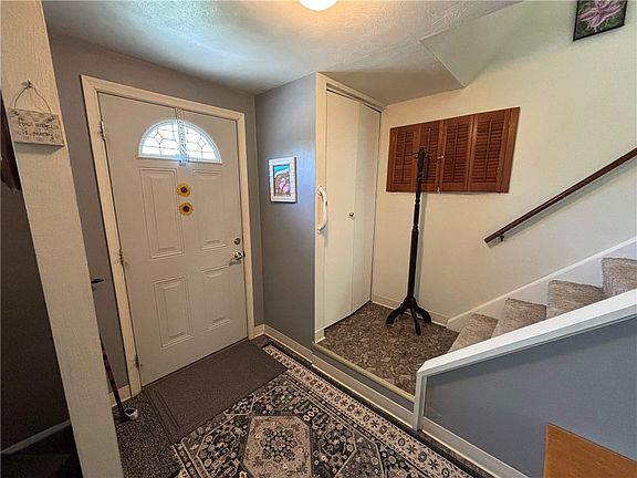 2nd image of 537 Invicta Dr