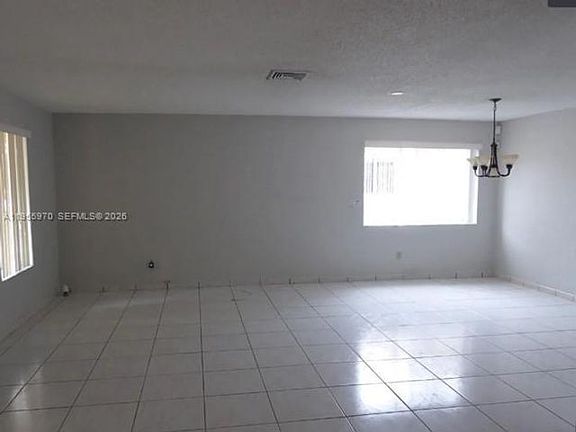 3rd image of 6895 Loch Ness Dr