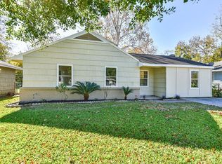 1310 Shawnee St, Houston, TX 77034