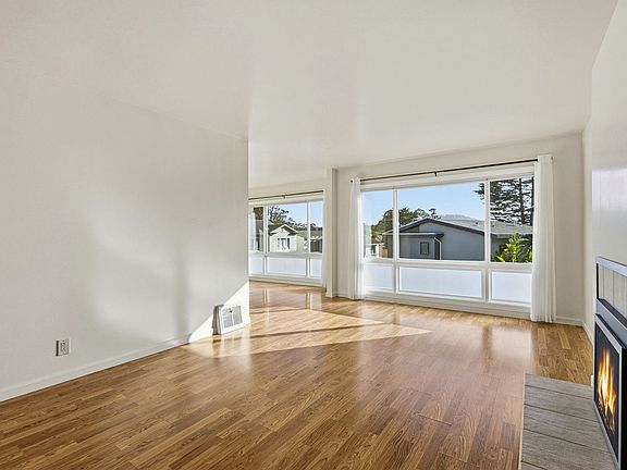 5th image of 170 Oak Park Dr